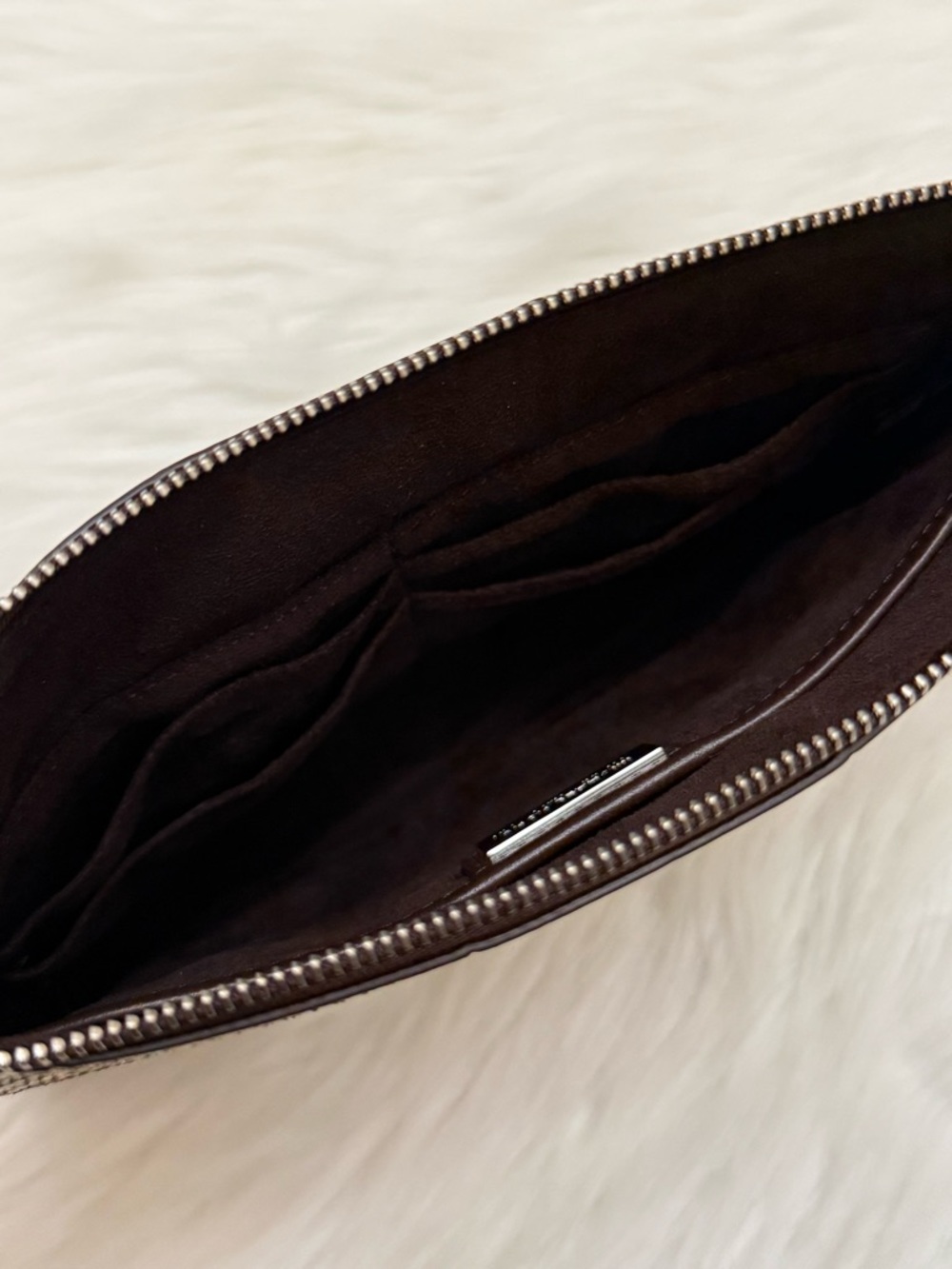 MICHAEL KORS - GENUINE GREY TAN SNAKE SKIN LEATHER SUEDE WRISTLET CLUTCH BAG - Picture 10 of 14